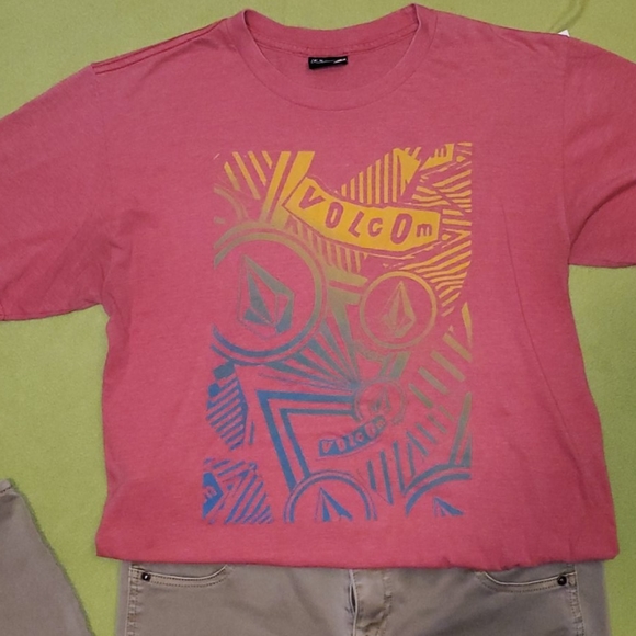 Volcom mens tee and pant bundle - Picture 3 of 16